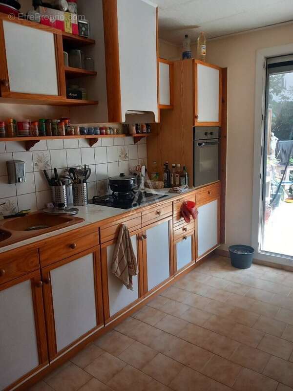 Maison T5 avec terrasse, jardin et garage - photo 7