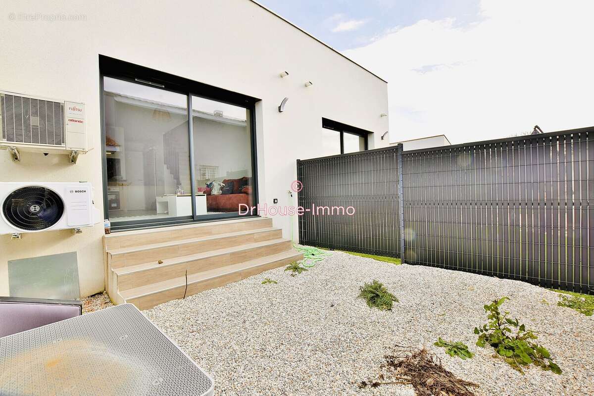 Maison à SAINTE-MARIE