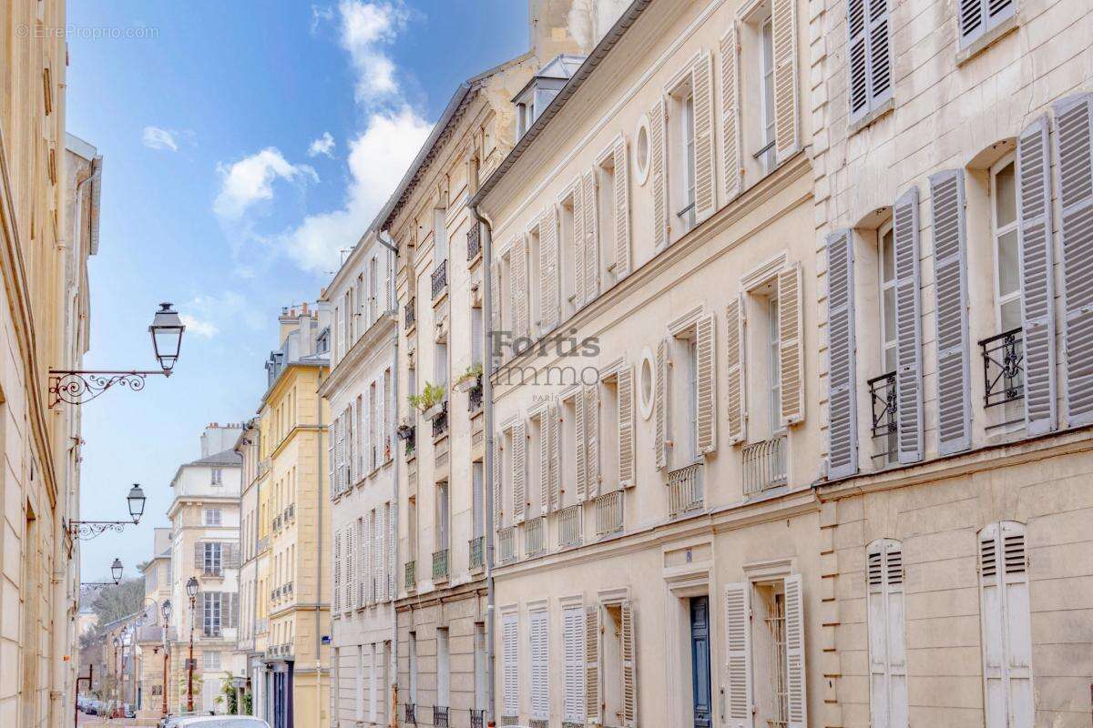 Appartement à VERSAILLES