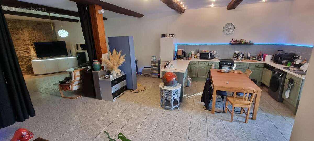 Maison 240 m² à Castelnau-D'aude  - photo 7