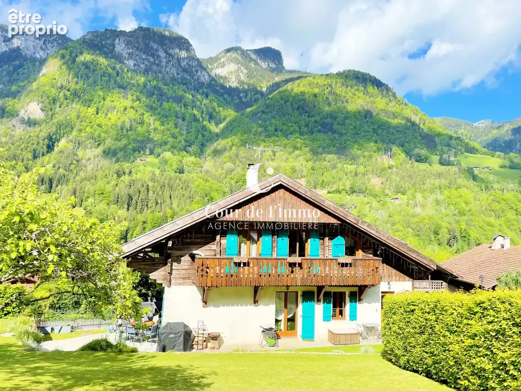 Glieres-val-de-borne - ferme renovee 176 m2 - photo 9
