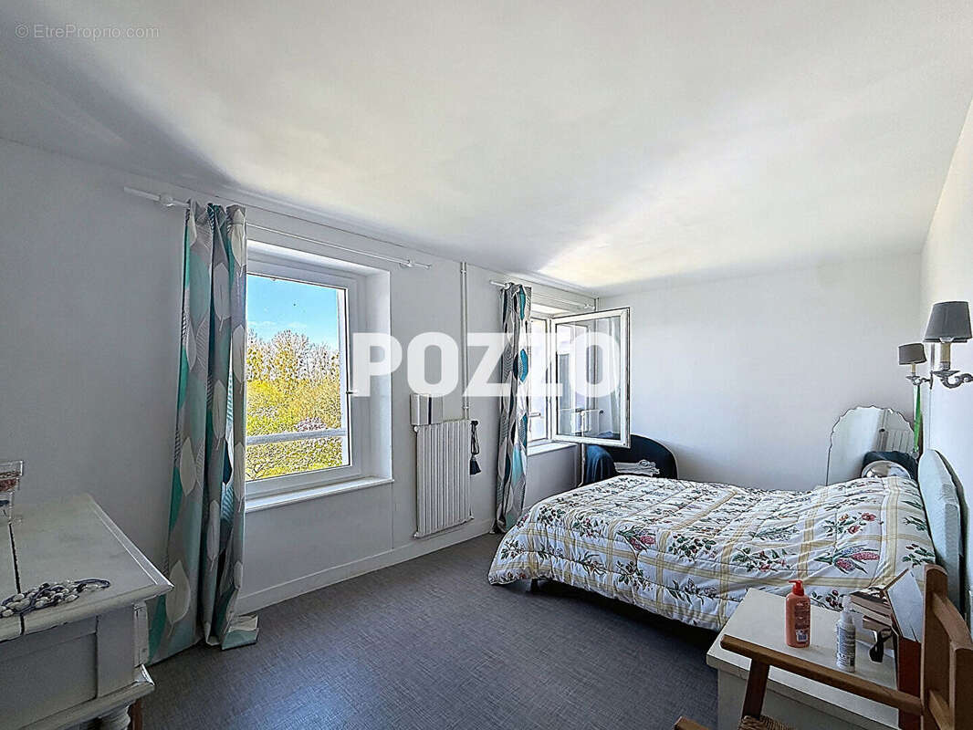 Maison à JULLOUVILLE