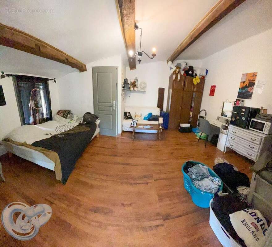 Appartement à SAINT-TRINIT