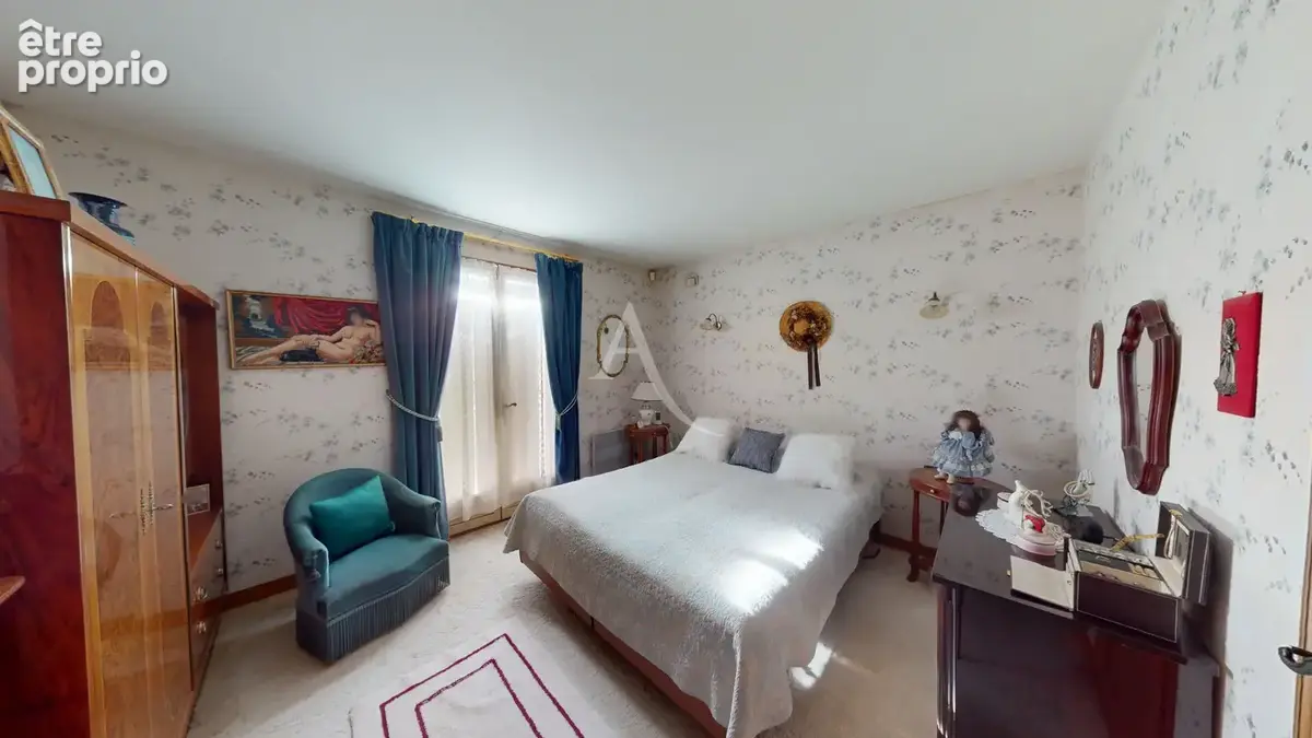 Grande maison 6/7 chambres et dependances a cisse - photo 7