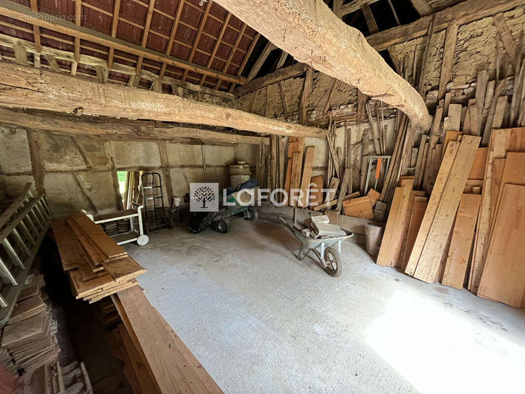 Ferme à rénover 94m2 secteur calme - photo 13