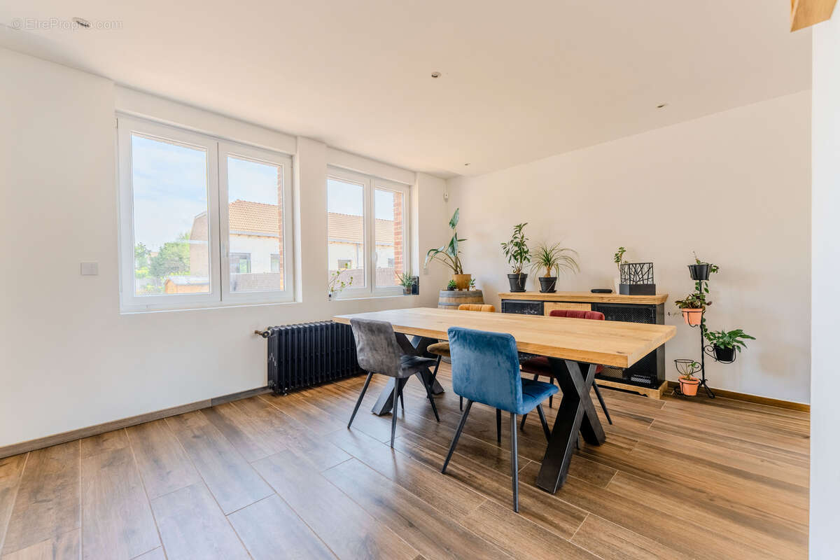 Maison individuelle renovee ! - photo 5