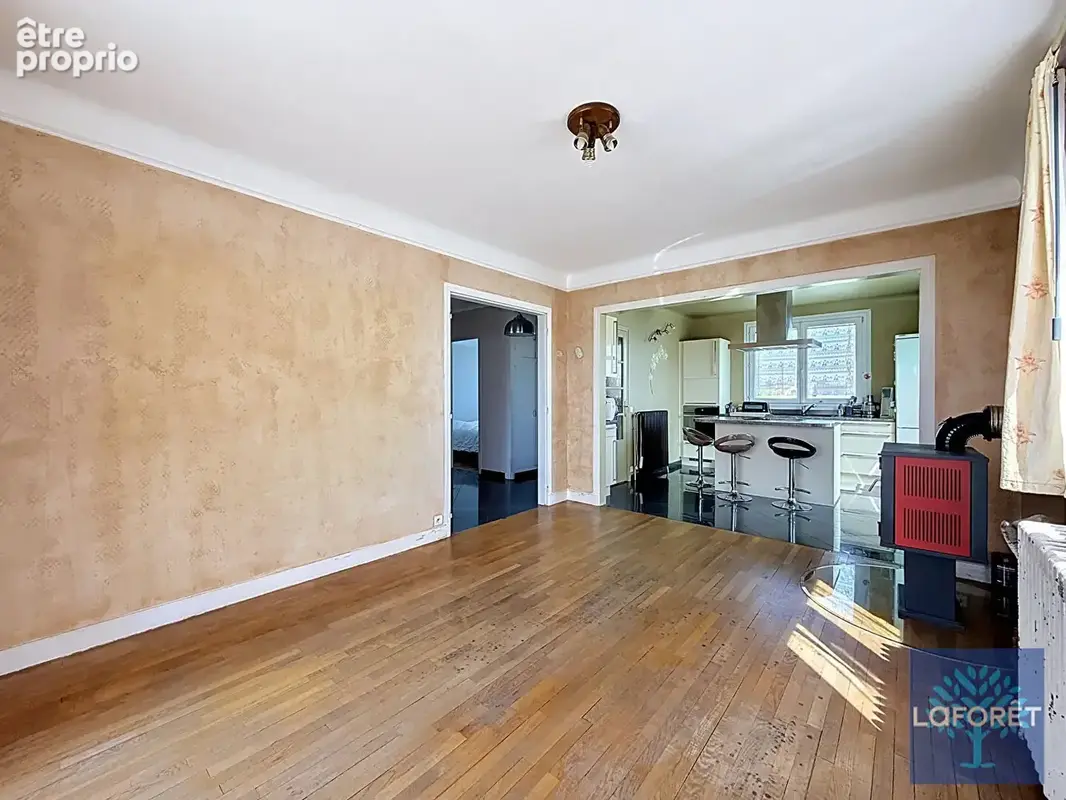 À VENDRE  Pavillon familial lumineux avec grand terrain  Quartier des Fleurs à Vigneux-sur-Seine - photo 6