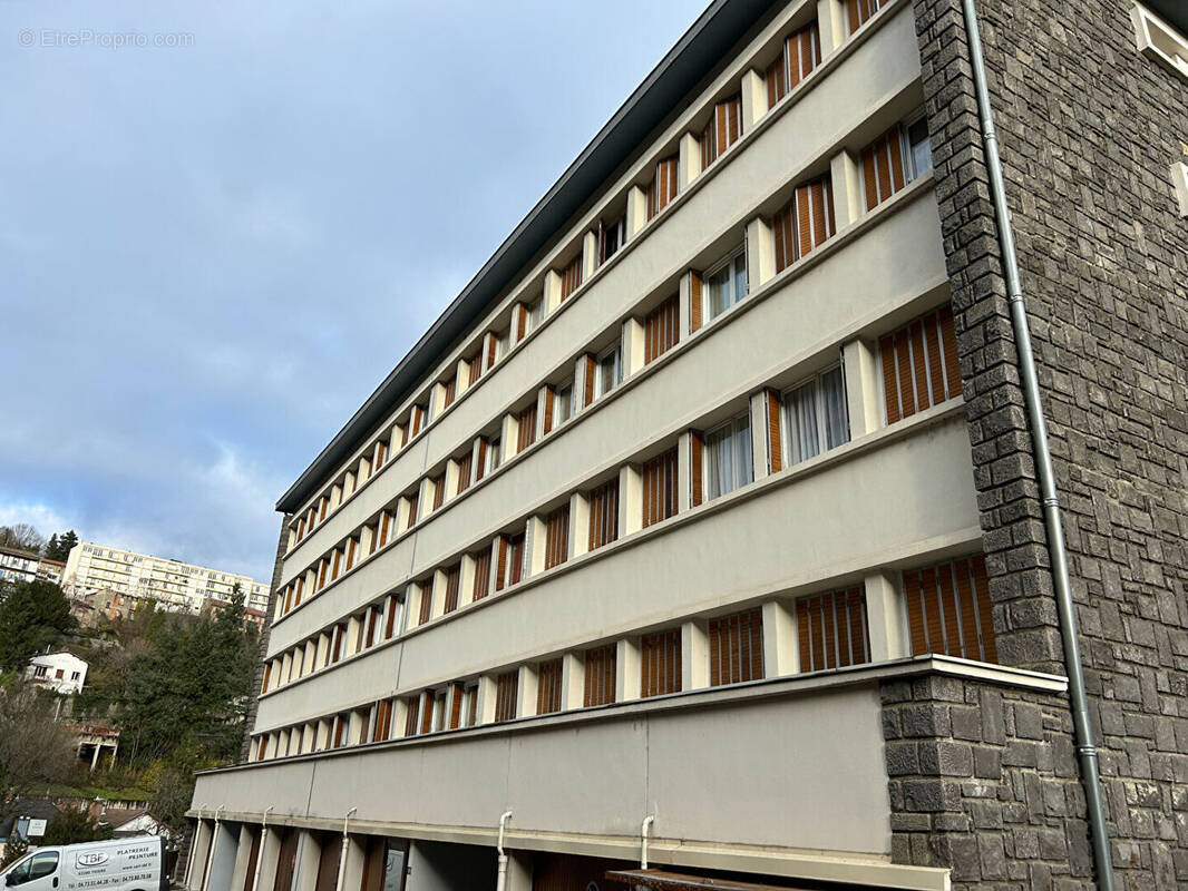 Appartement à THIERS