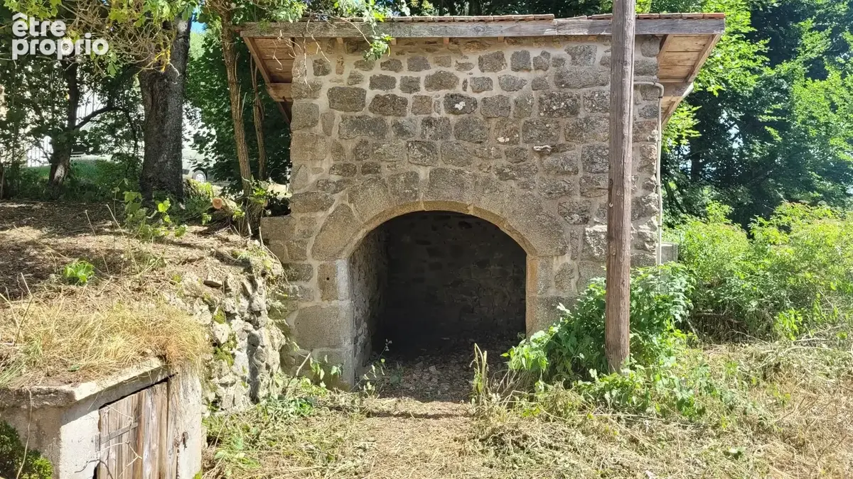 Ancienne ferme à rénover Devesset 1Ha de terrain - photo 8