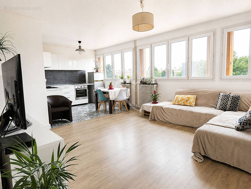 Appartement à NEUILLY-SUR-MARNE