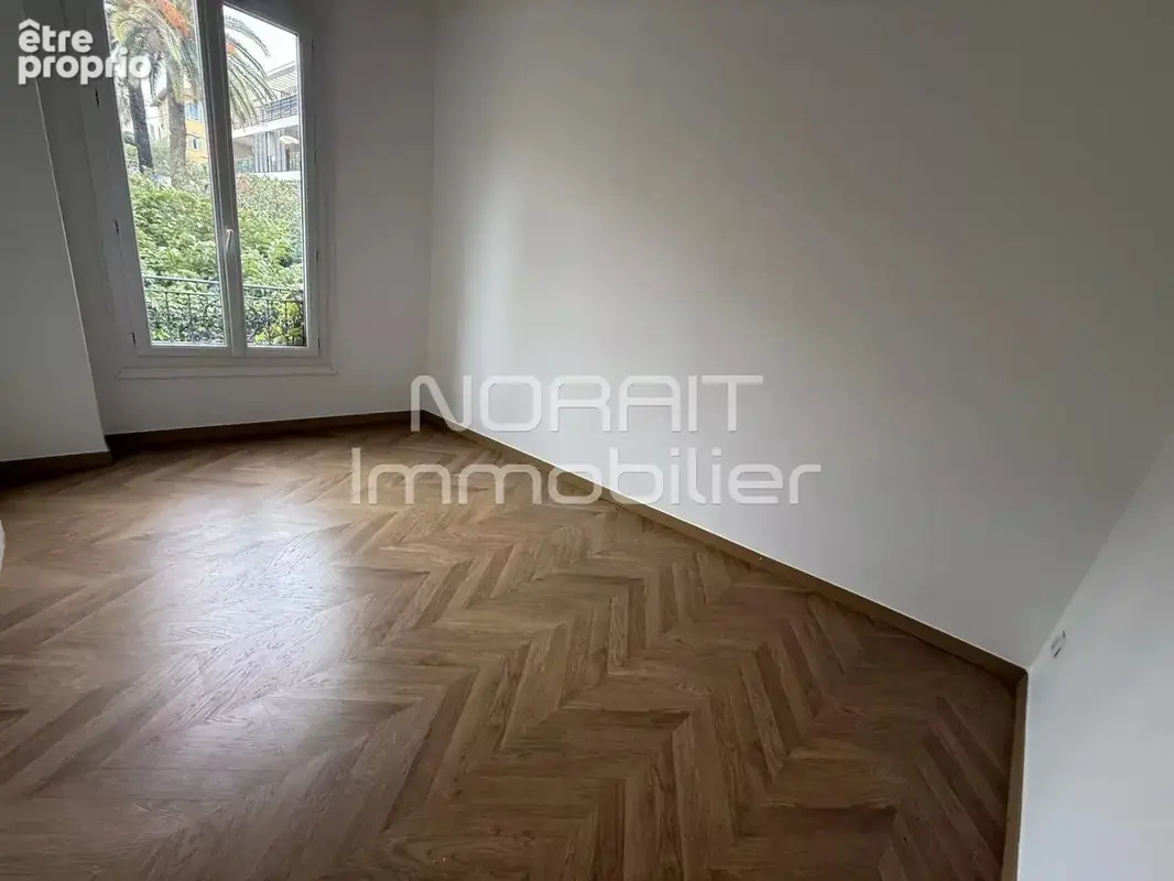 4 pieces liberation parfait etat - photo 7