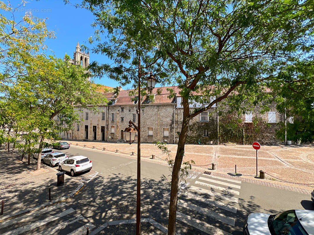 Appartement à MANTES-LA-JOLIE