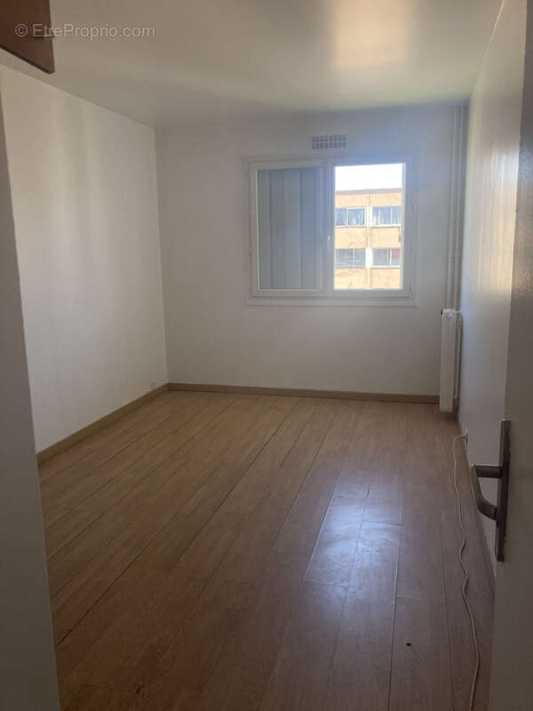 Appartement à GARGES-LES-GONESSE