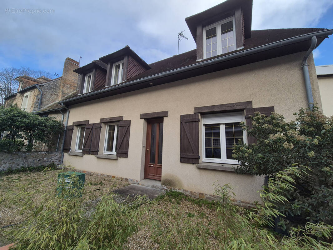 Maison à SOLESMES