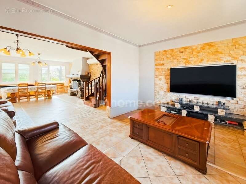 Maison à SAINT-PRIX