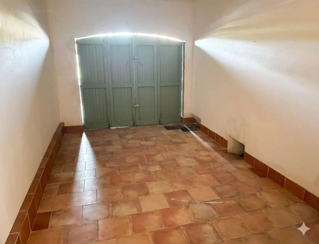 Maison à MONTAUROUX