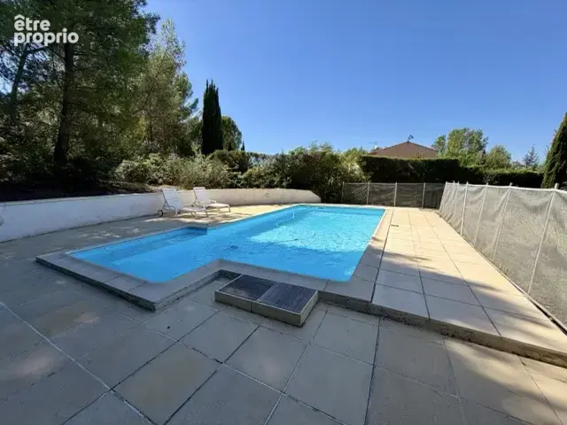 Maison t7 avec jardin et piscine a vendre sur aix - les milles - photo 4