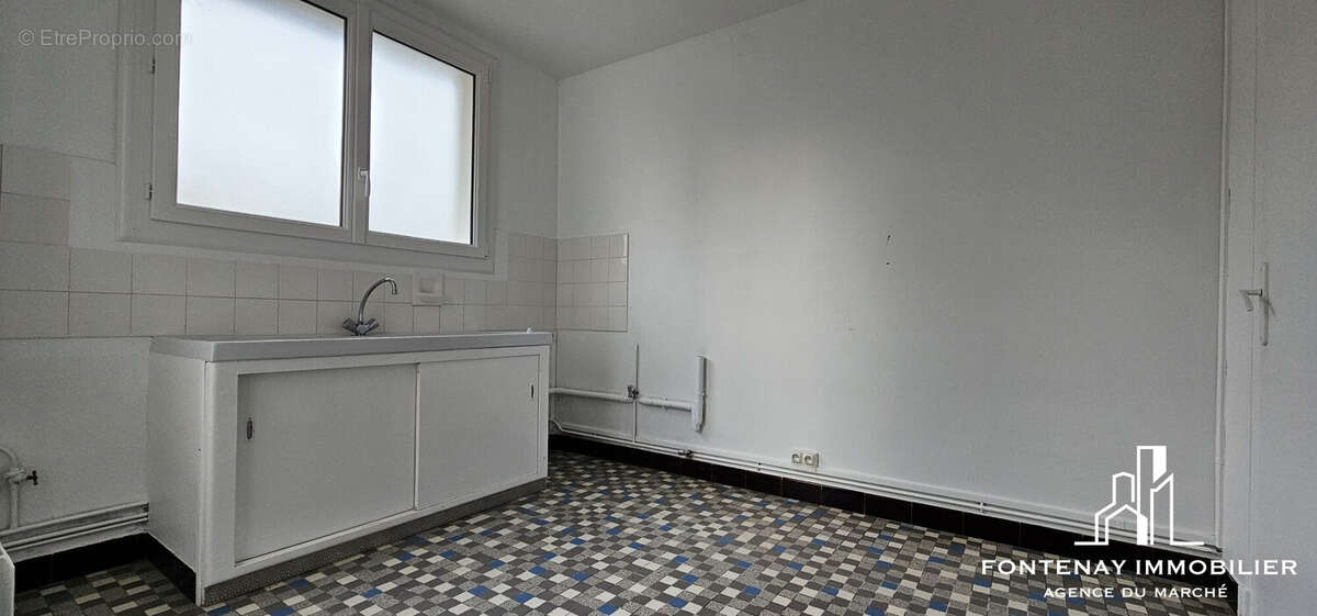 Maison à L'ORBRIE