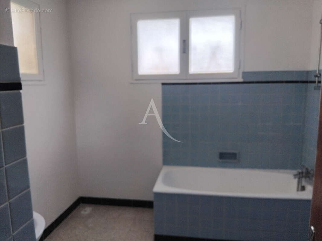 A vendre maison Servies En Val 5 pièce(s) 130 m² plus garage sur 825 m² de terrain - photo 9