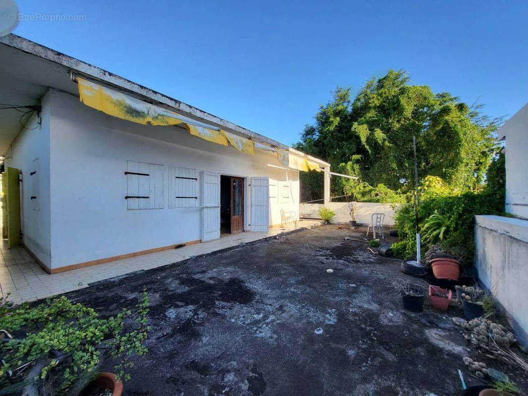 Maison à SAINT-PIERRE