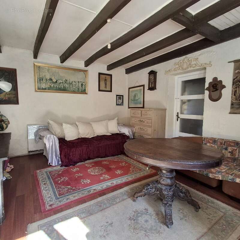 Maison à CHASSENEUIL-SUR-BONNIEURE