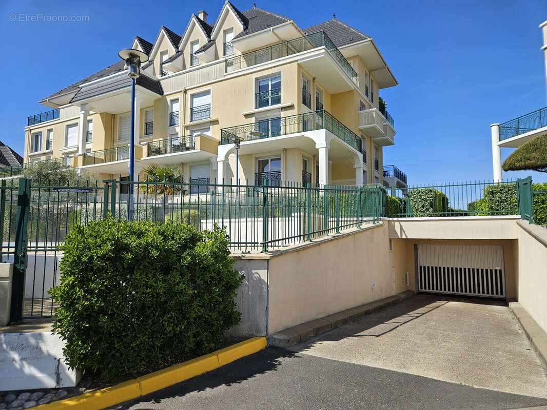 Appartement à DIVES-SUR-MER