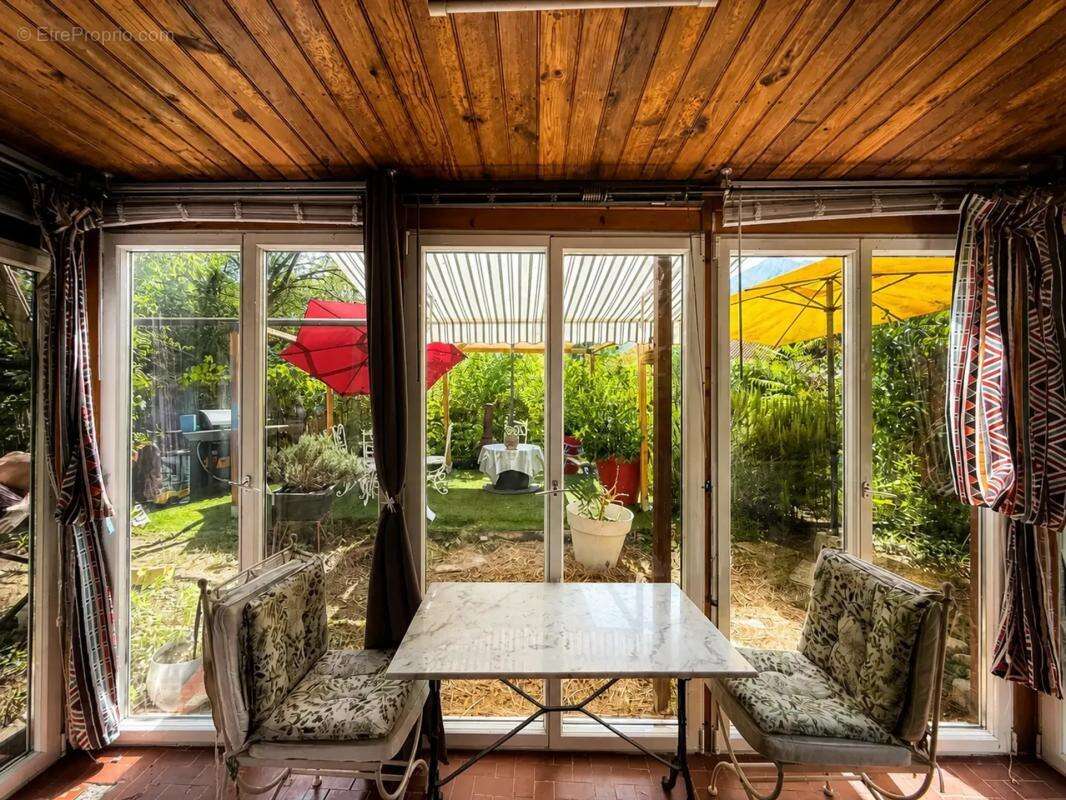 Chalet de 1 pièce de 32 m² à Lantosque - photo 2
