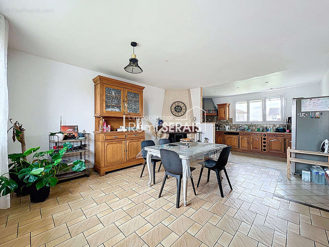 Maison à ATHIS-DE-L'ORNE
