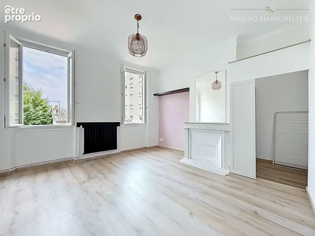 Appartement 4 pièces 77 m² à vendre à Marseille-5e (13005) - photo 8