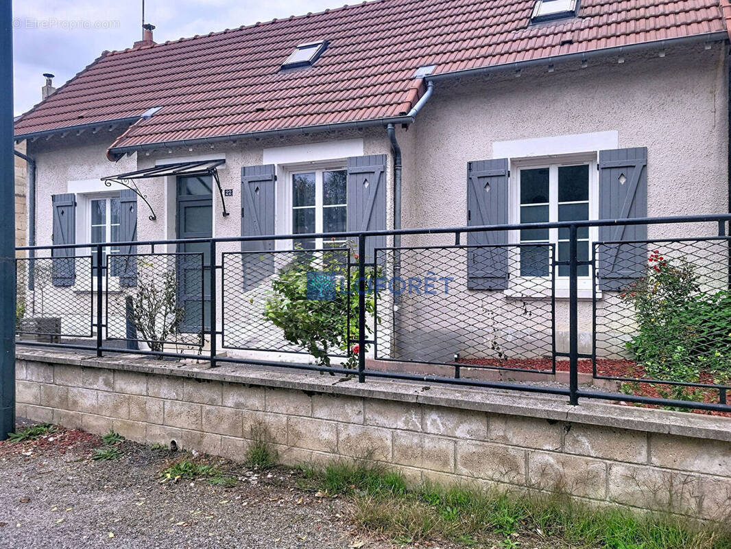 Maison à TROSLY-LOIRE