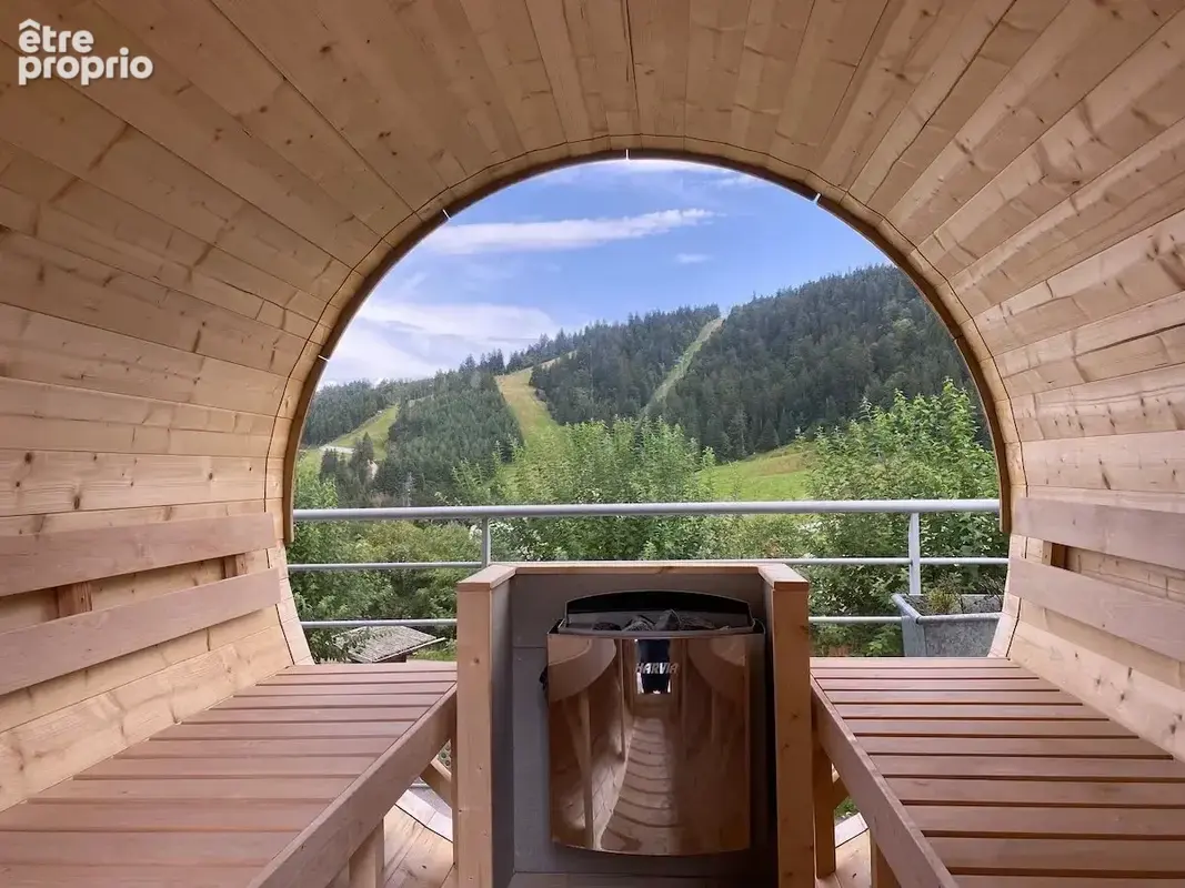EN EXCLUSIVITÉ - Chalet d'architecte meublé de 227 m² au pied des pistes de Gérardmer - photo 13