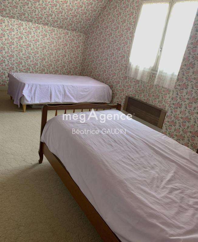 Maison familiale 112 m² - 4 chambres + grenier amenageable - photo 7