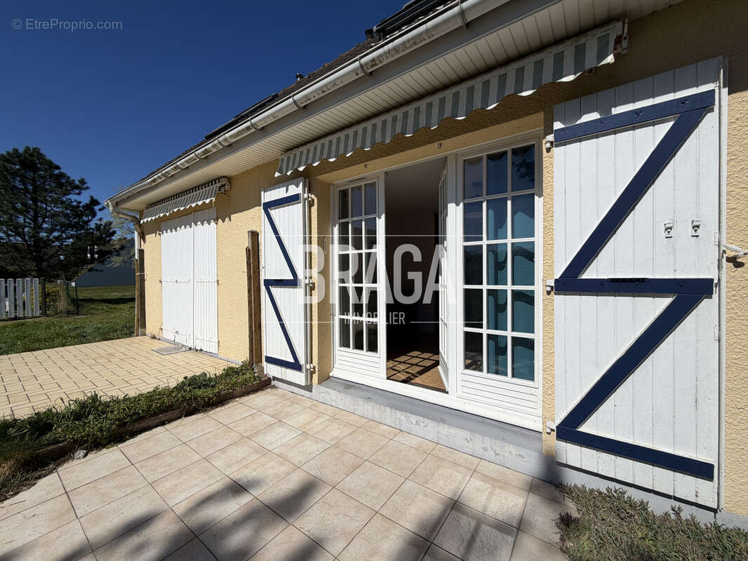 Maison à CAMIERS