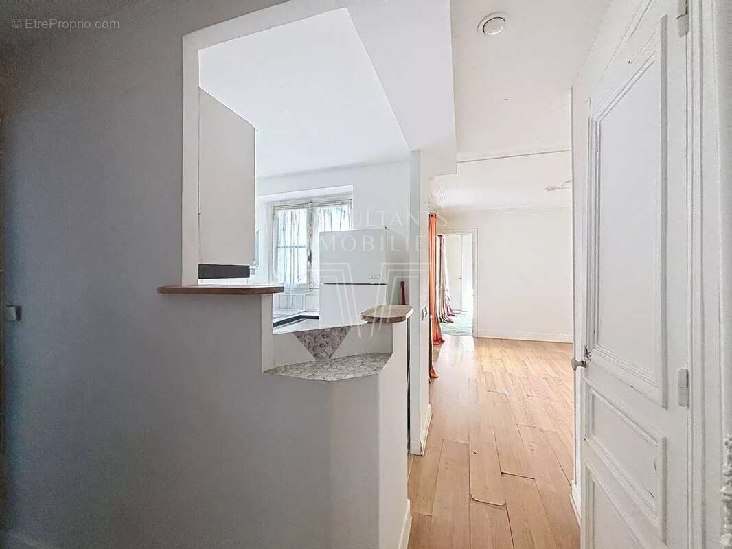 Appartement à NEUILLY-SUR-SEINE