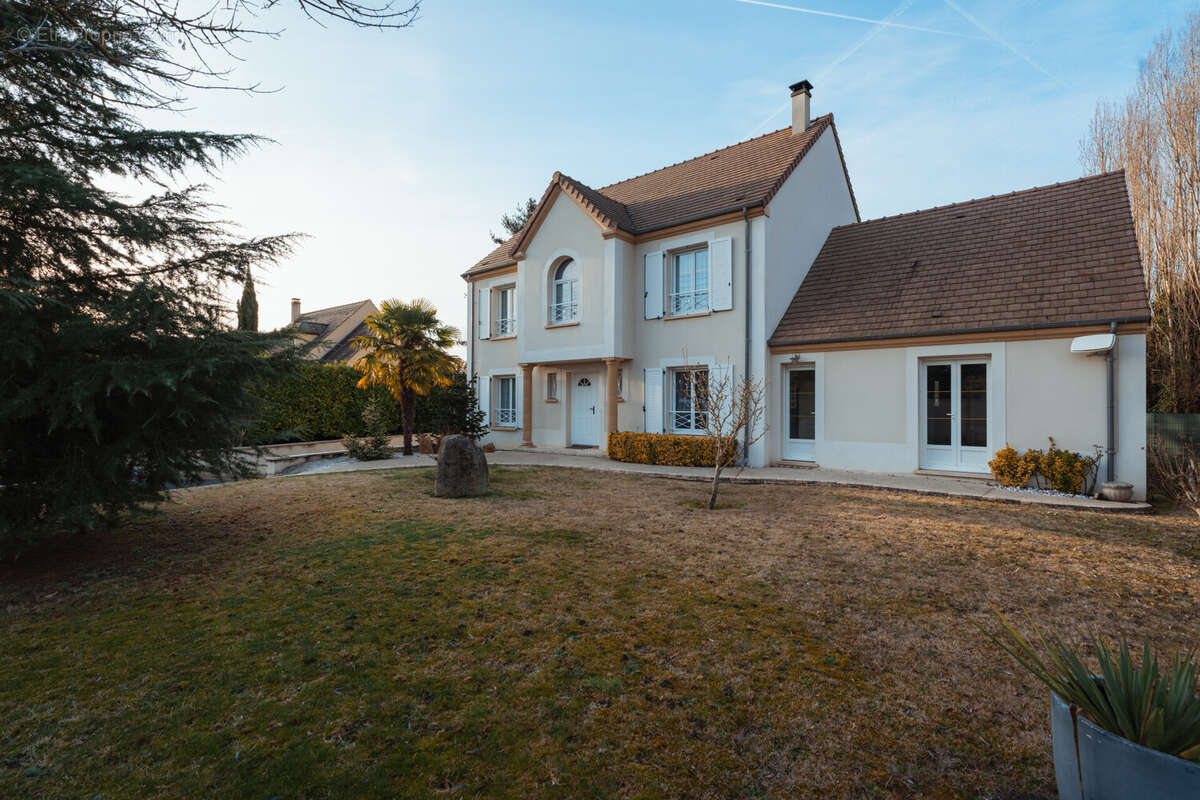 Maison à BARBIZON