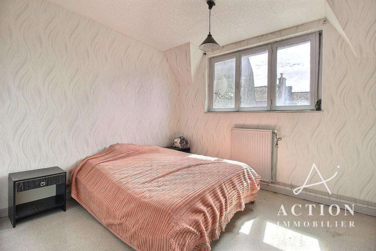 Maison à LYS-LEZ-LANNOY