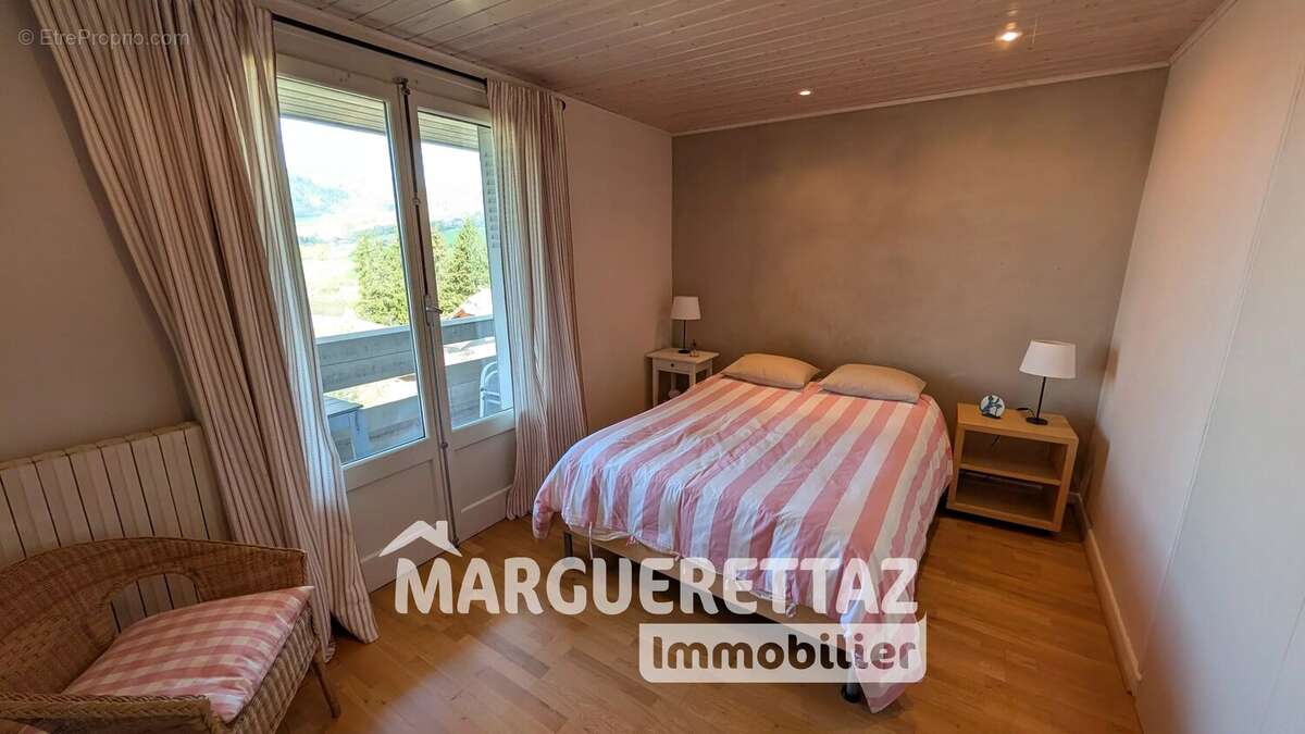 Maison à VIUZ-EN-SALLAZ