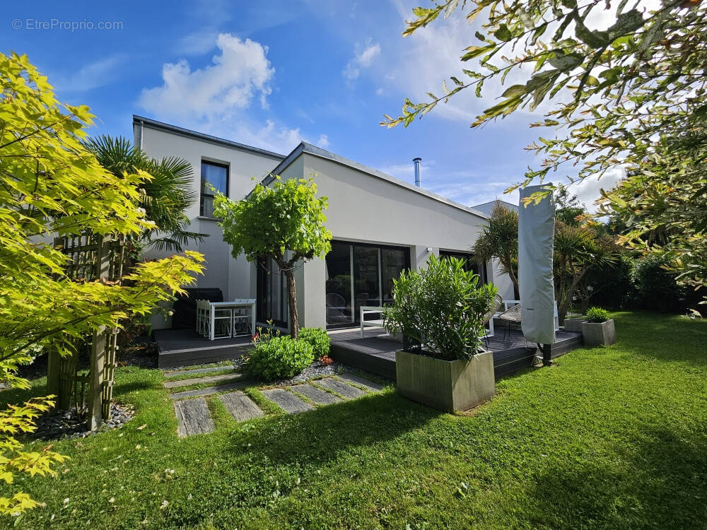 Maison à DOMLOUP