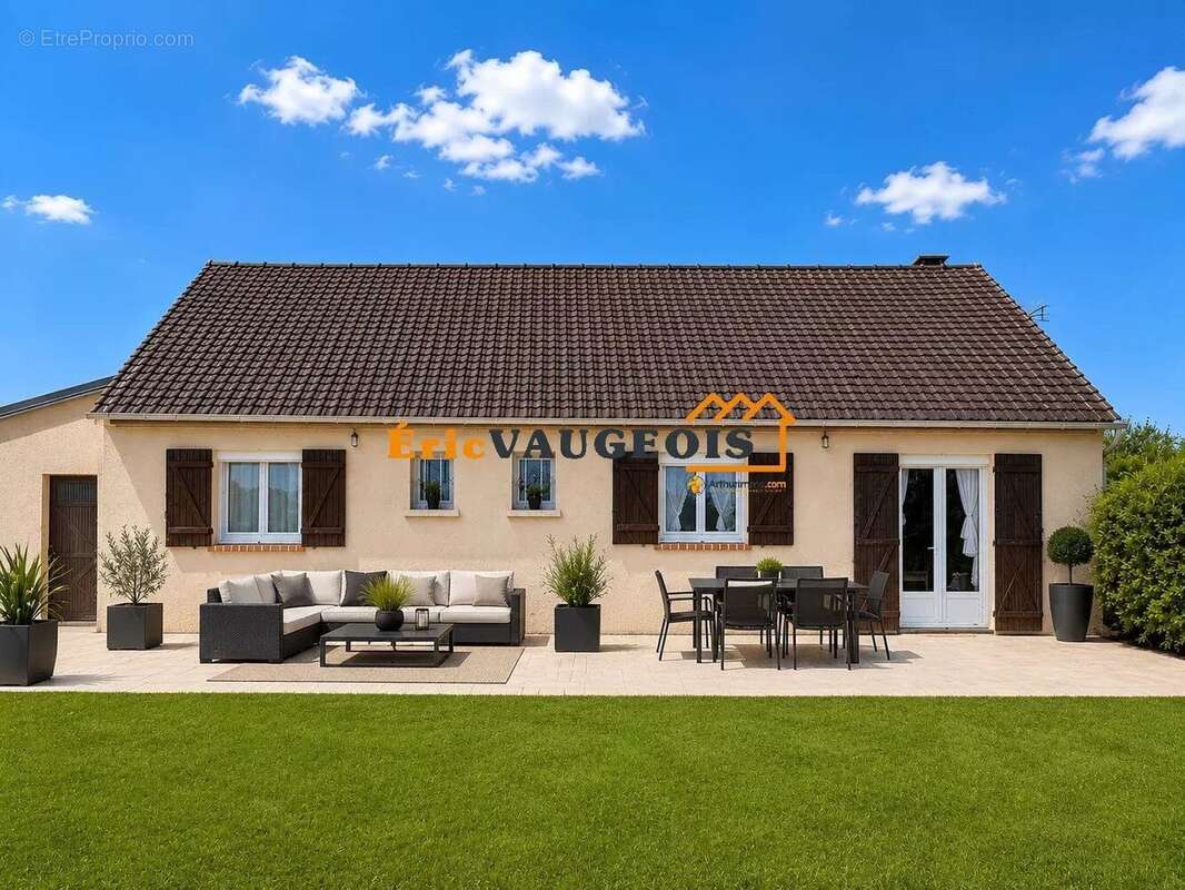 Maison à COULOMMIERS