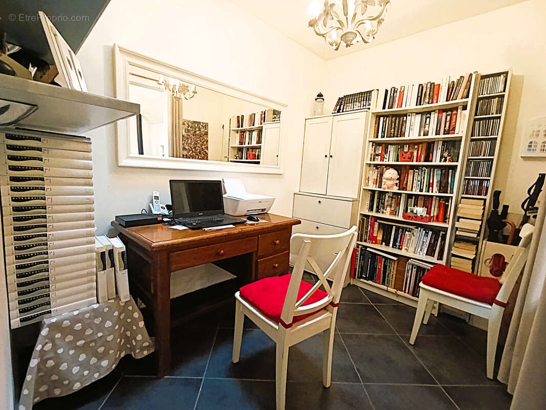 Maison à LE BLANC-MESNIL