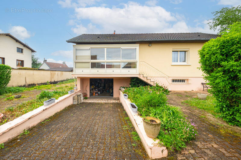 Maison à CESSEY-SUR-TILLE