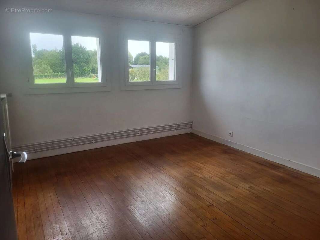 Maison à BICHANCOURT