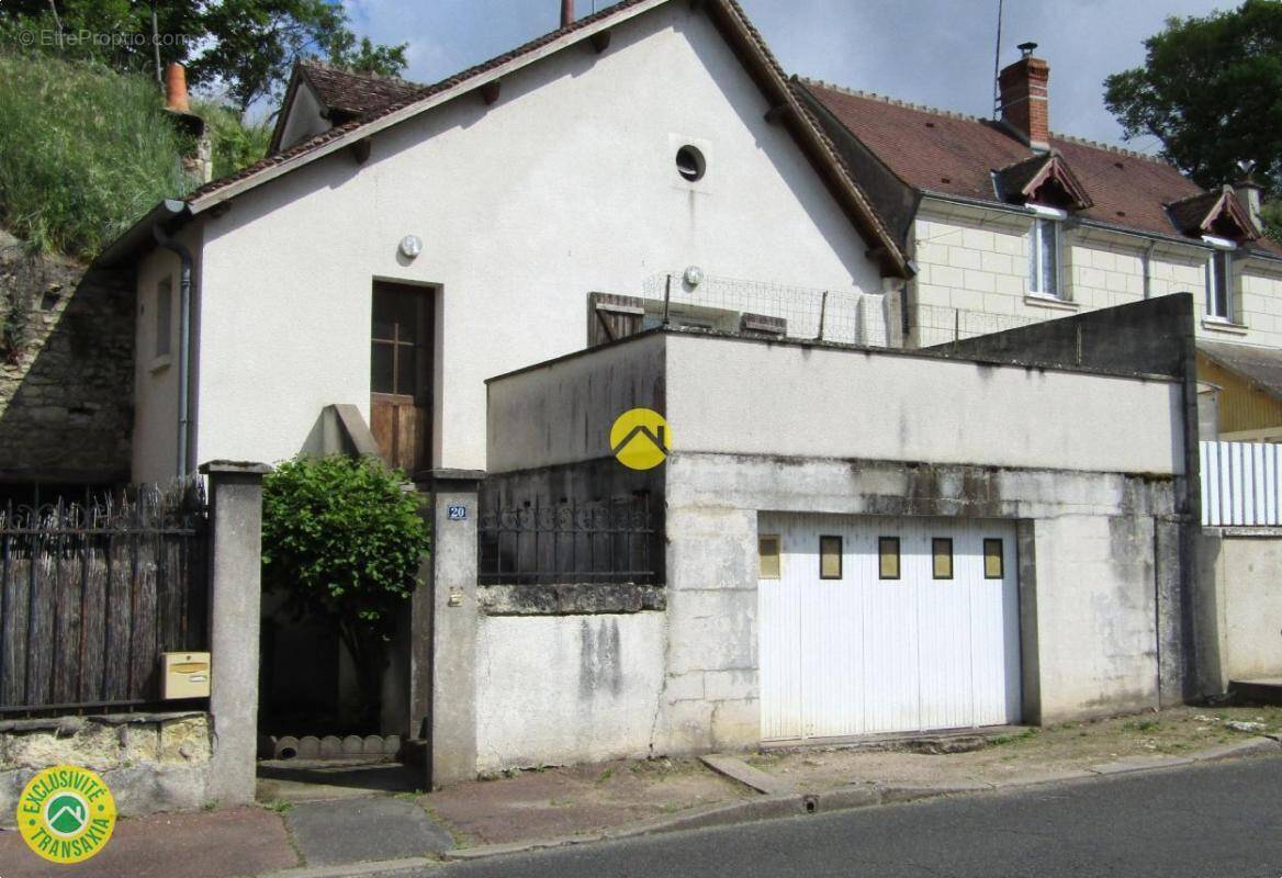 Maison à MONTRICHARD