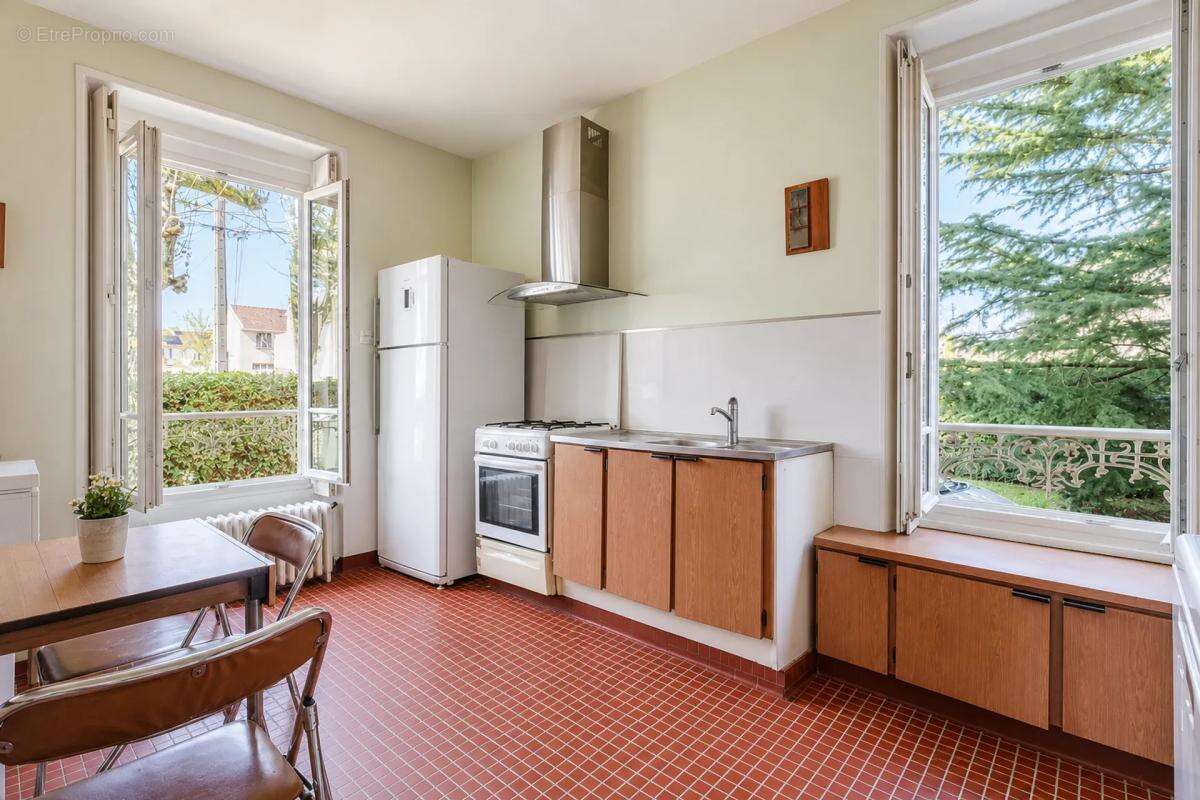 Grande maison familiale à Sannois, Pasteur - photo 11