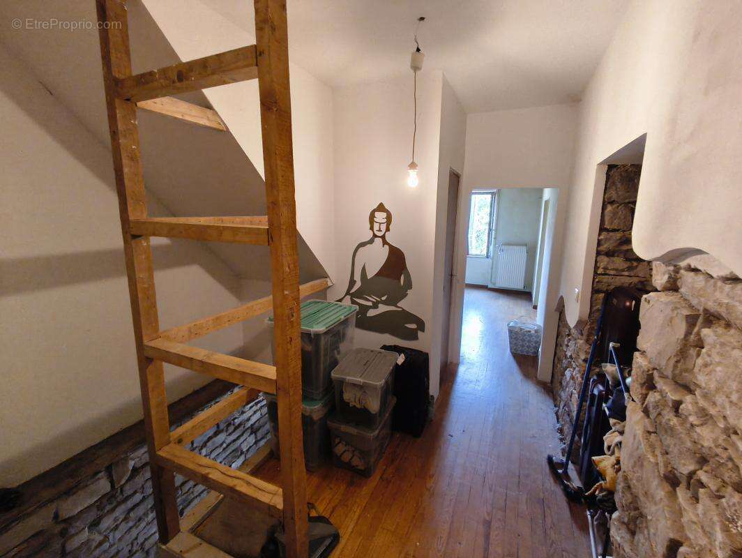 Maison à AILLEVILLERS-ET-LYAUMONT