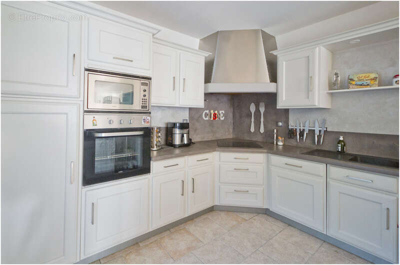 Maison à SAINT-GEORGES-LES-BAILLARGEAUX