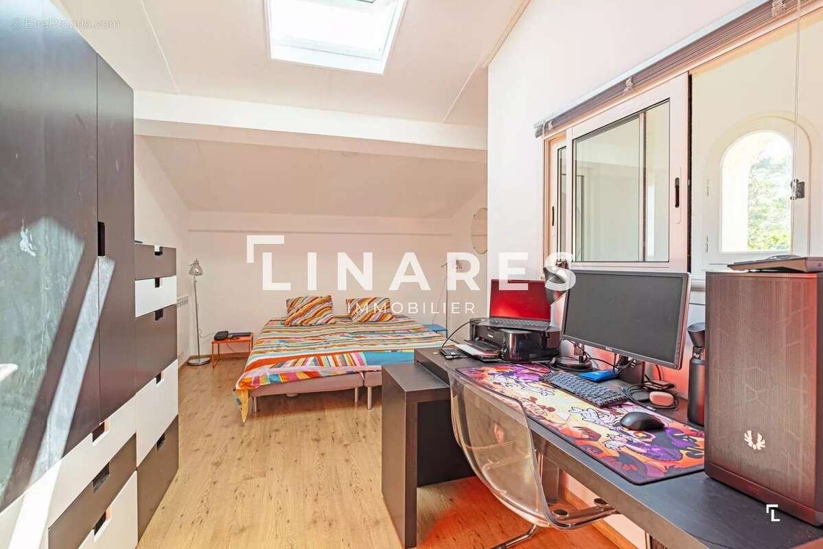 Maison à MARSEILLE-8E