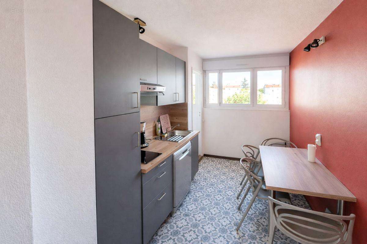 Appartement à VILLEURBANNE