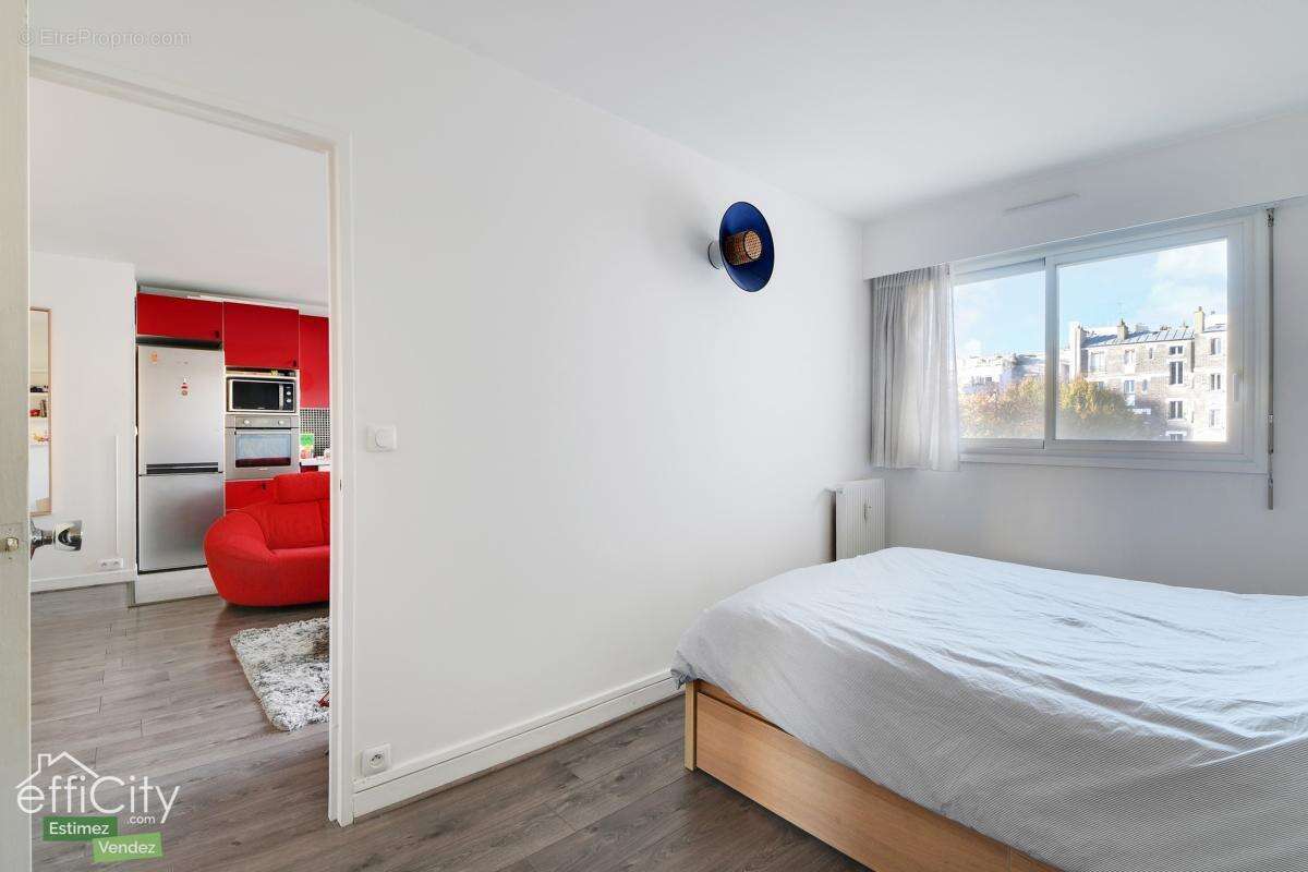 Appartement à PARIS-19E