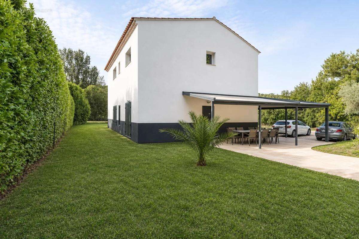 Maison 166m2 jardin piscine garage - gare routiere a 5min - photo 12